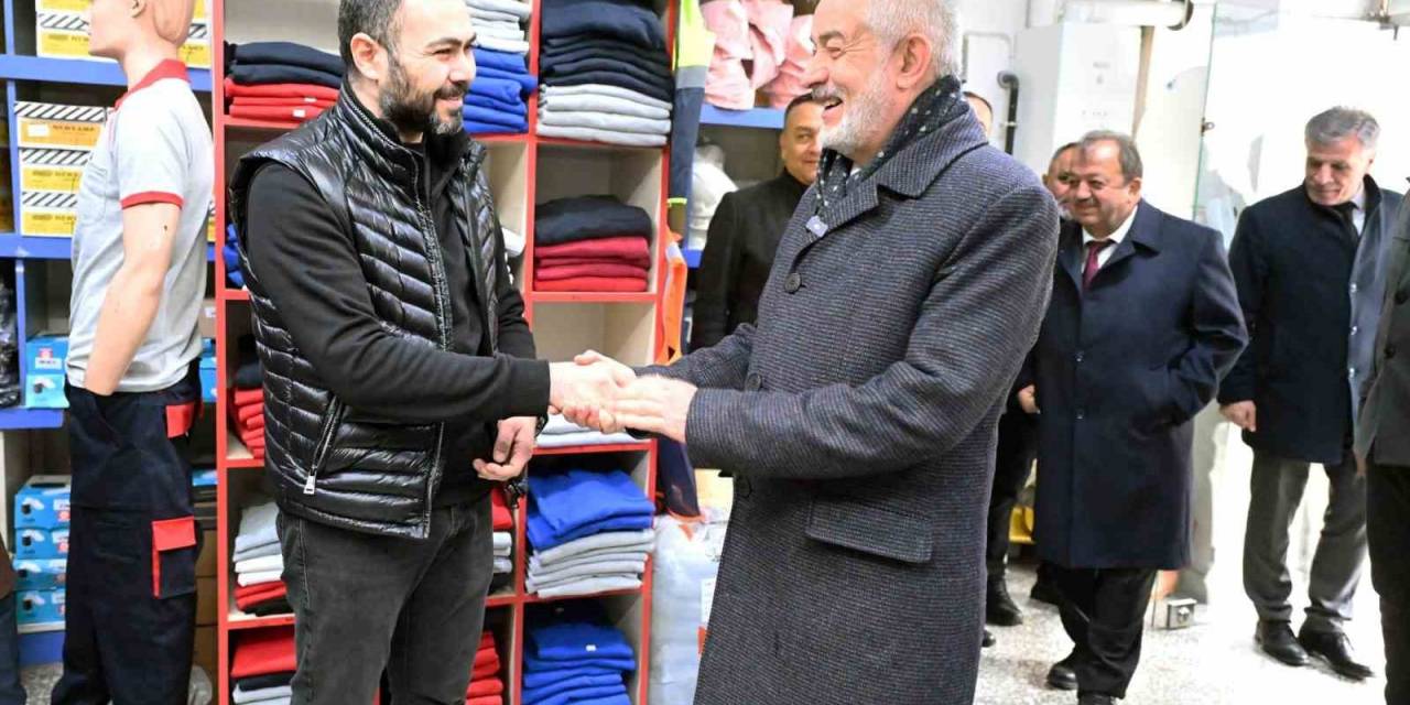 Başkan Başdeğirmen: "onlar Savuruyor Biz İşimize Bakıyoruz”