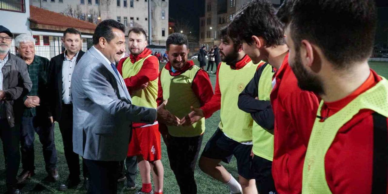 Ertemur; “Milli Sporcular Pamukkale’de Yetişecek”