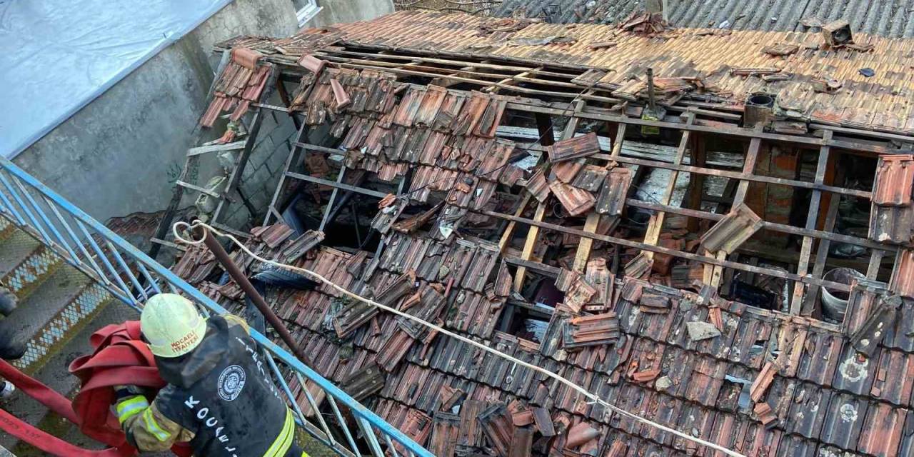 Gebze’de Metruk Binada Yangın