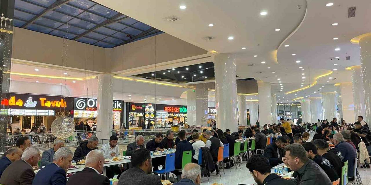 Mardin’de Geleneksel İftar Yemeği