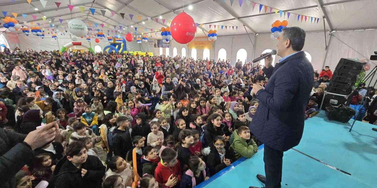 Tokat’ta Ramazan’ın Coşkusunu Çocuklar Tekne Orucu İftarıyla Yaşadı