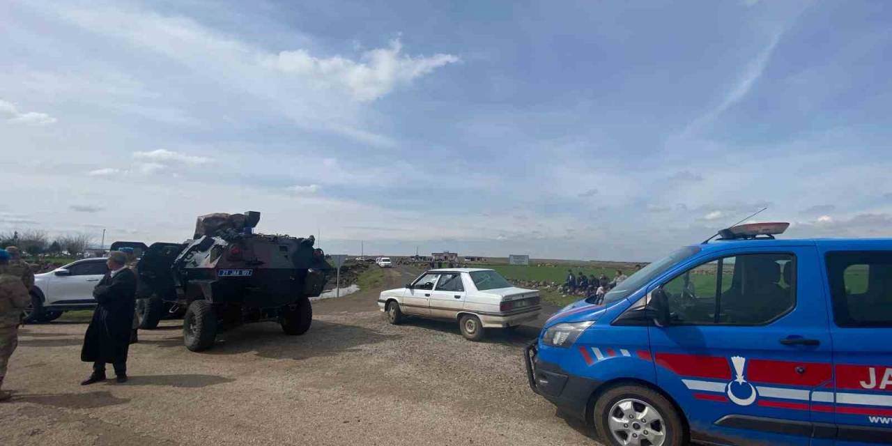 Diyarbakır’da Akrabaların Hayvanlar İçin Yol Verme Kavgası: 3 Yaralı