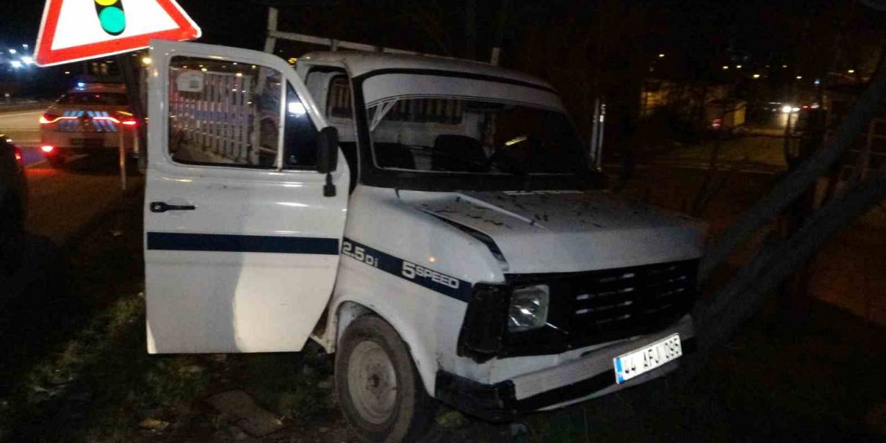 Malatya’da “Dur” İhtarına Uymayan Araç Kaza Yaptı