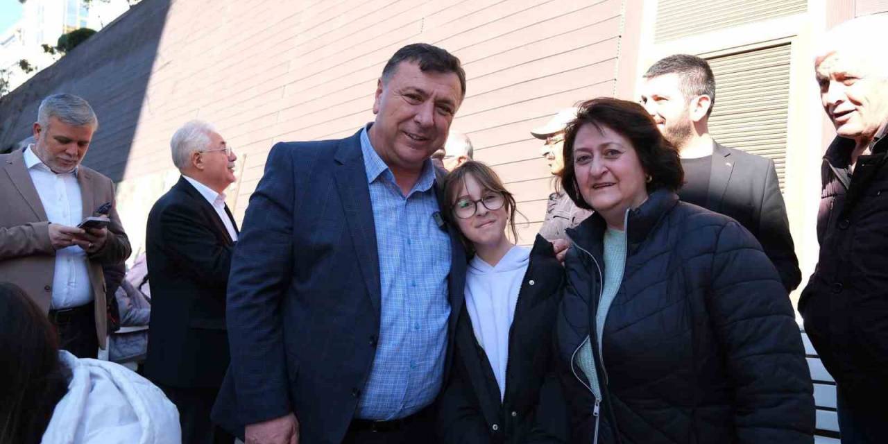 Özkan Alp Hamamyolu Caddesi’nde Vatandaşlarla Buluştu