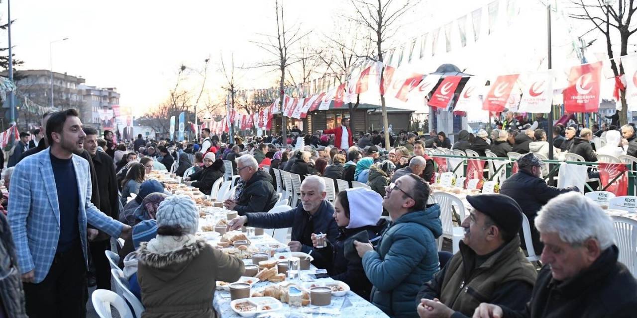 Kestel Belediyesi’nden 6 Bin Kişilik Sokak İftarı
