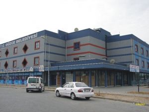 Düzce Belediyesi Atıl İşyerleri İçin Trampa Yapıyor