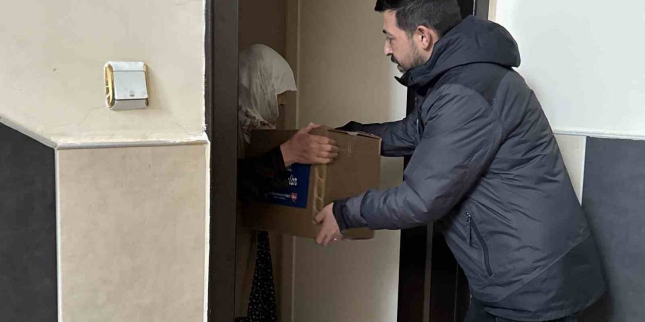 Çorum Belediyesi’nden Güngörmüşlere Ramazan Ve Bayram Hediyesi