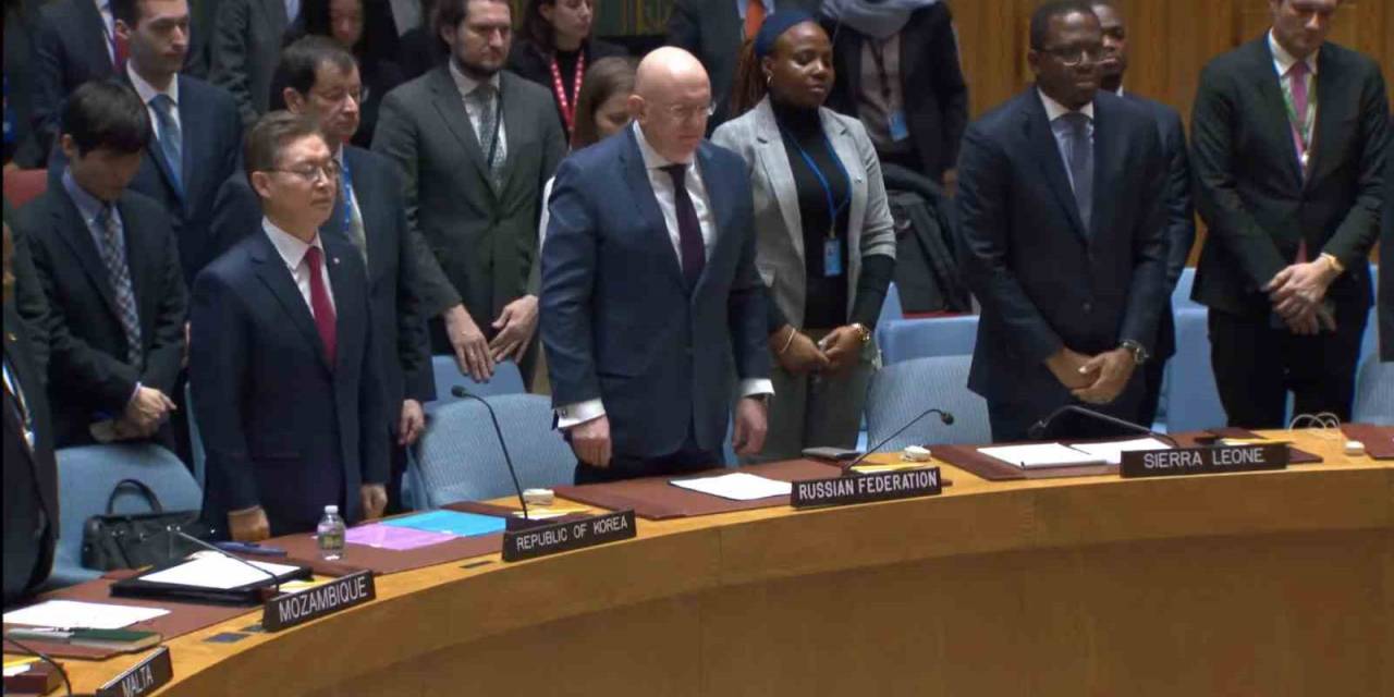 Bm Güvenlik Konseyi, Gazze’de Ateşkes Talep Eden Kararı Kabul Etti