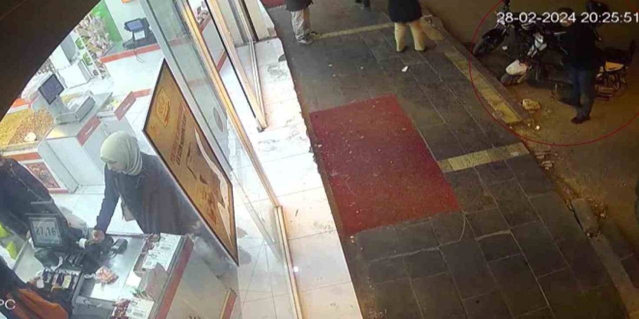 Sahibi Marketteyken Elektrikli Bisikleti Çaldı