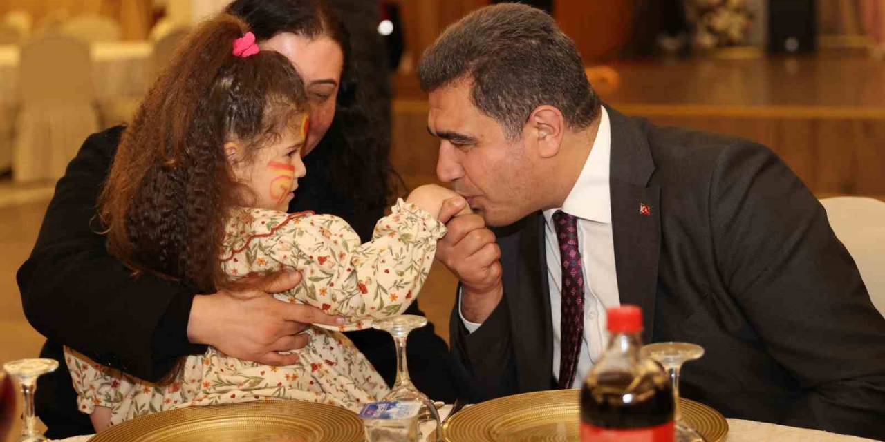 Vali Aslan Koruma Altındaki Çocuklarla İftar Yaptı