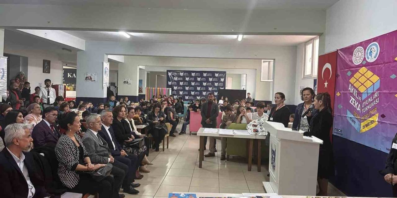 Akıl Oyunları Turnuvası Ödül Töreniyle Son Buldu