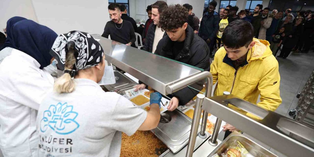 Binlerce Nilüferli İftar Sofralarında Buluşuyor