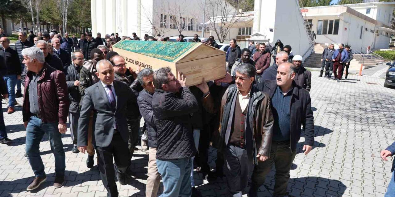 Kimsesizler Mezarlığına Defnedilecekti: Üniversite, Doktora Öğrencisine Sahip Çıktı