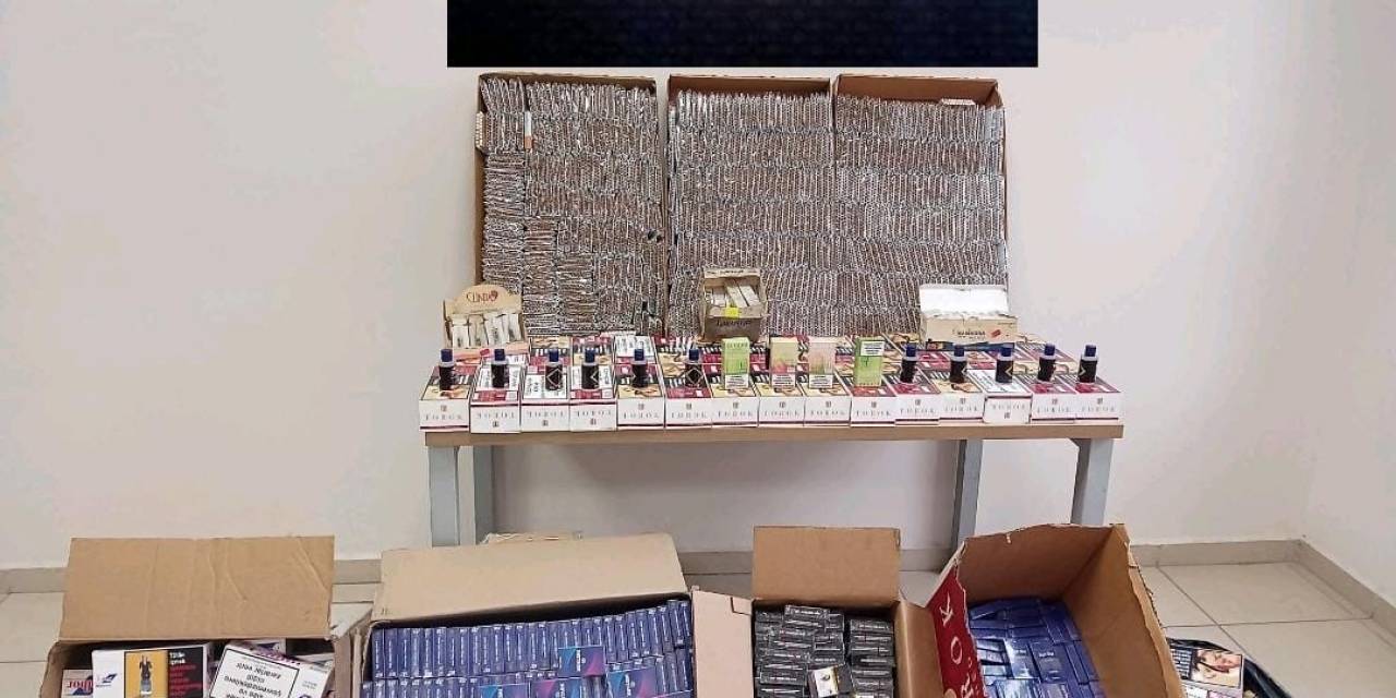 Afyonkarahisar’da İşyeri Baskınında Çok Sayıda Sigara Ve Boş Makaron Ele Geçirildi