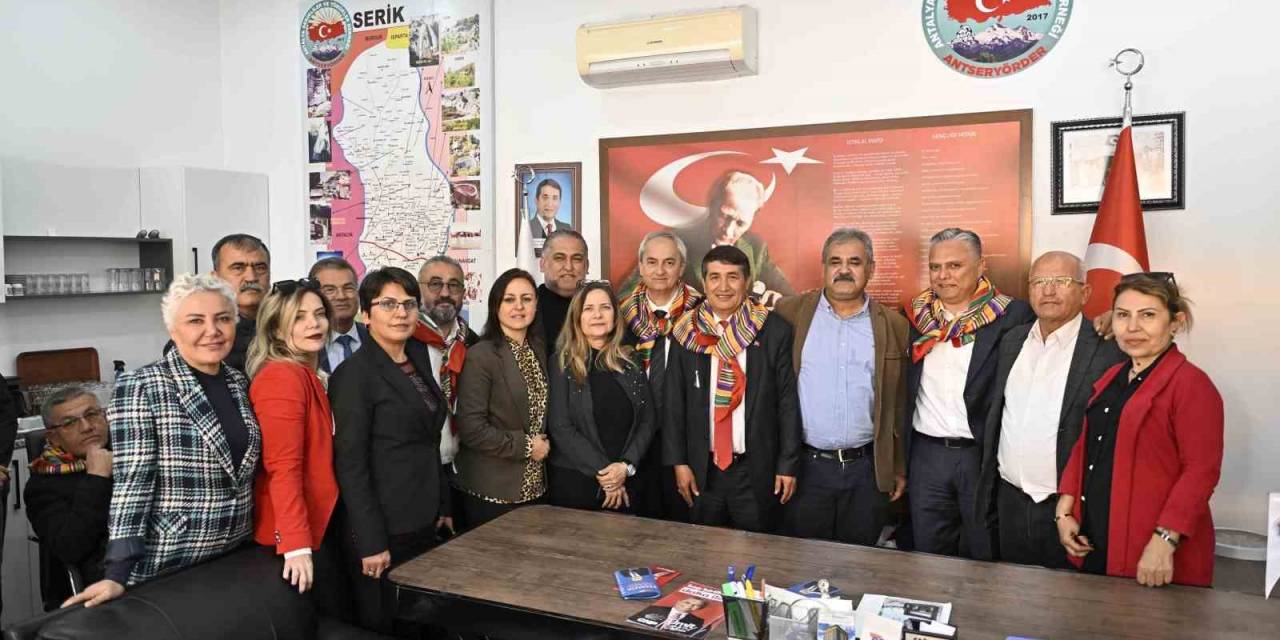 Uysal: "Bütün Milleti Birleştirip Geleceğe Hazırlamak, Güven Tesis Etmek Zorundayız"