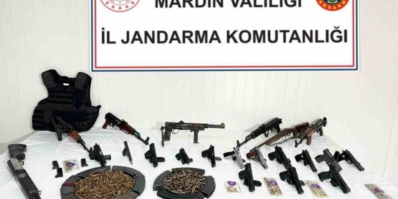 Mardin’de Silah Kaçakçılığı Operasyonu: 8 Kişi Tutuklandı