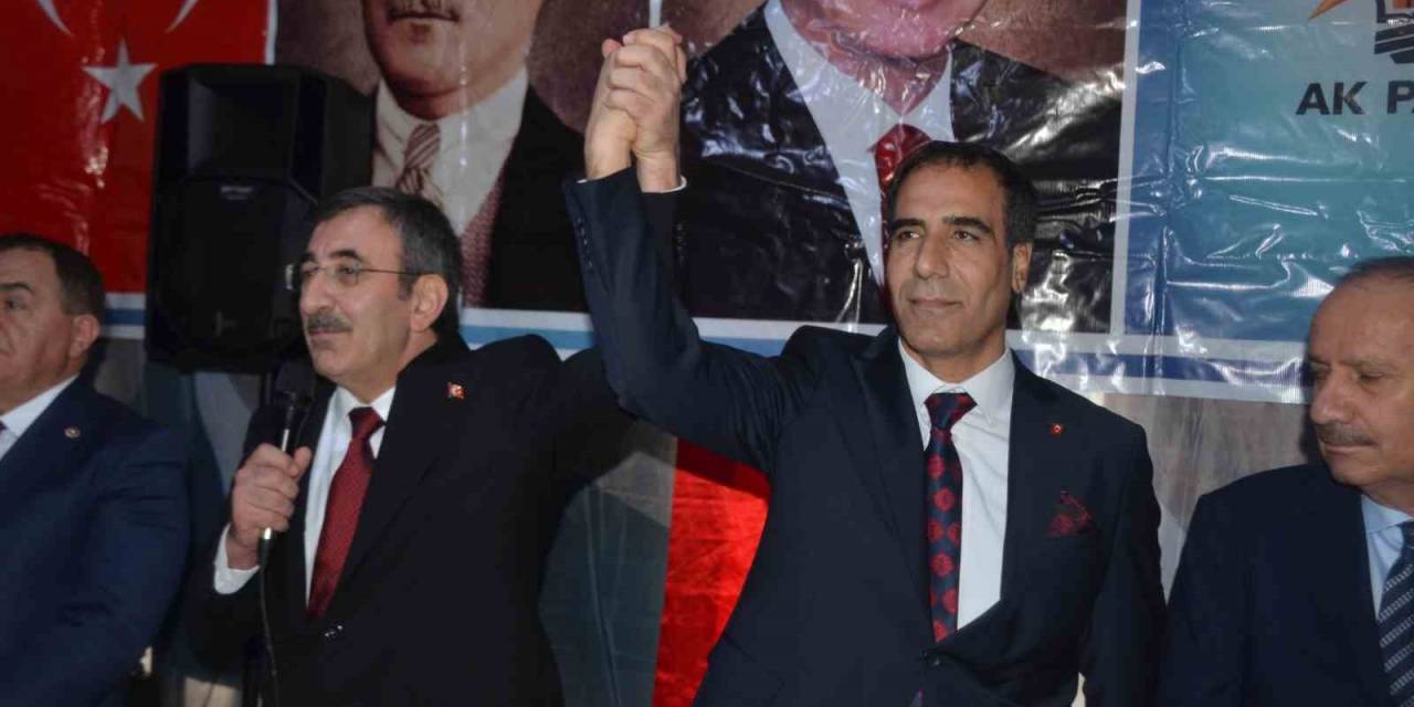 Cumhurbaşkanı Yardımcısı Yılmaz; "Oyunuzu Kendinize, Bulanık’a Verin"