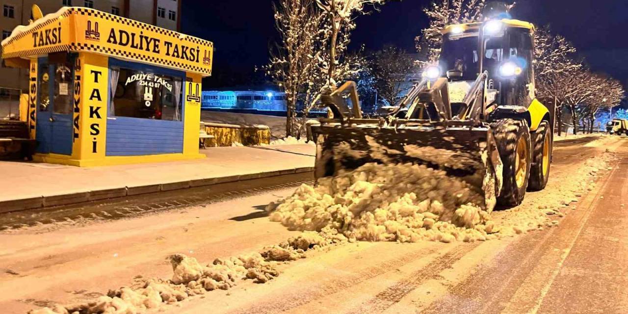 Erzurum’da 164 Köyü Kapalı, Termometreler -13’ü Gösterdi