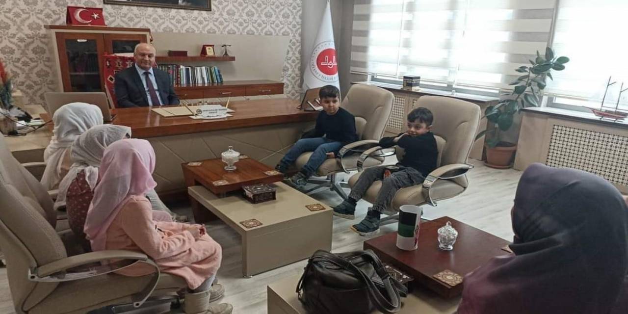 Minik Yürekler Filistinli Kardeşlerini Unutmadı