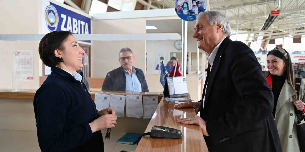 Başkan Bakkalcıoğlu Terminal Esnafını Ziyaret Etti