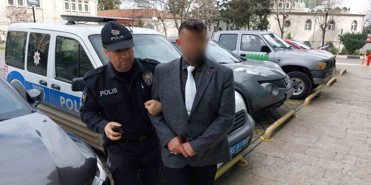 Hastanede Müdüre Bıçak Çeken Personel Gözaltına Alındı