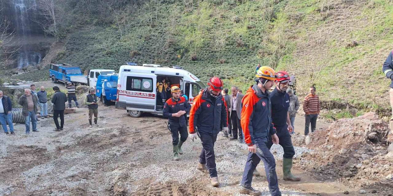 Trabzon’da Göçük Altında Kalarak Hayatlarını Kaybeden İşçilerin Kimlikleri Belirlendi