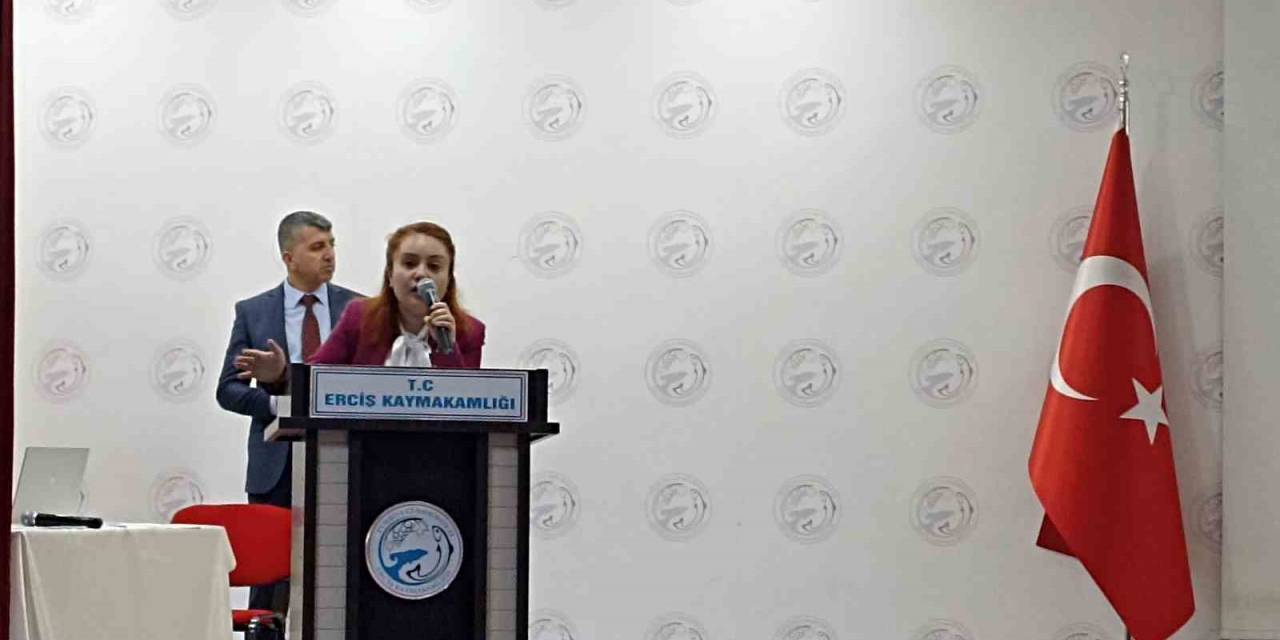 Erciş’te Seçimde Görev Alacaklar İçin Eğitim Toplantısı Yapıldı