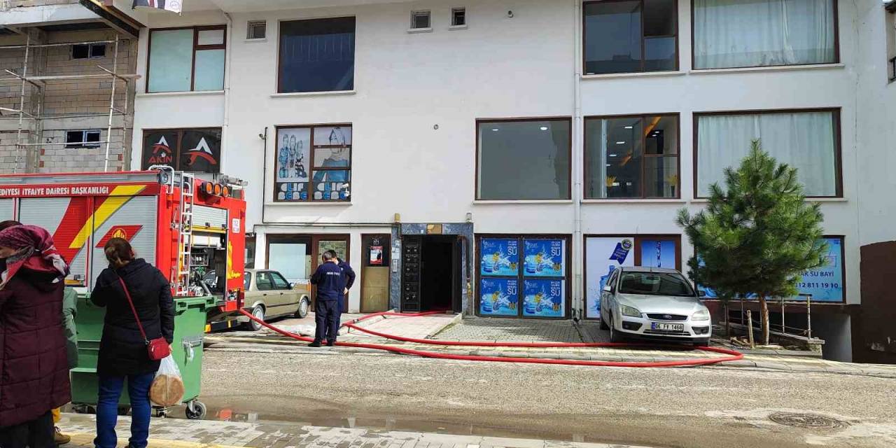 Ankara’da Yanan Ev Kullanılamaz Hale Geldi