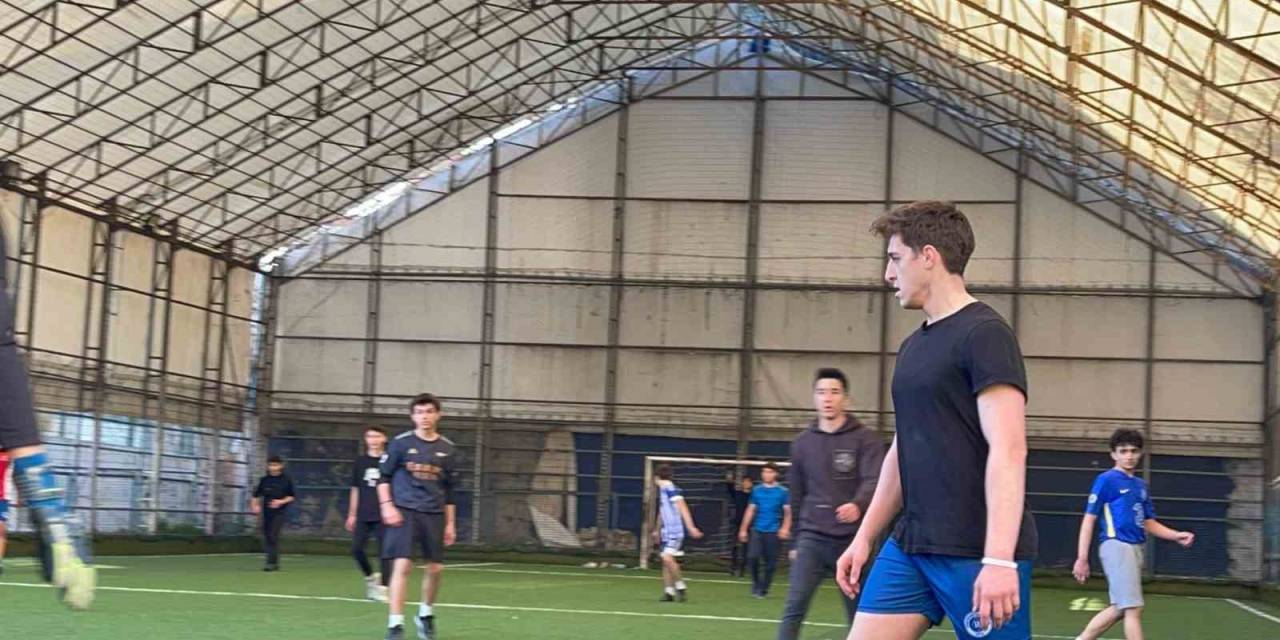 İbb’nin Spor Kompleksinde Boğulan 17 Yaşındaki Emirhan’ın Soruşturmasında Bilirkişi Raporu Hazırlandı