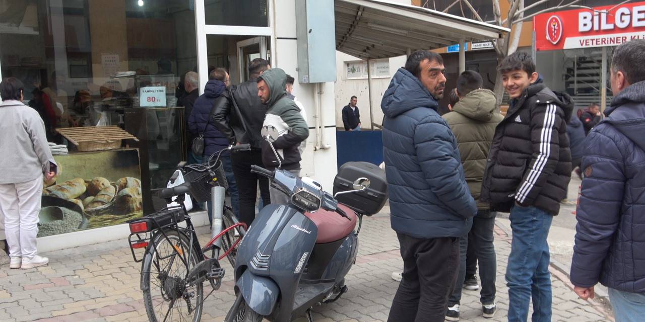 Aksaray’da İftara Dakikalar Kala Tatlı Telaş