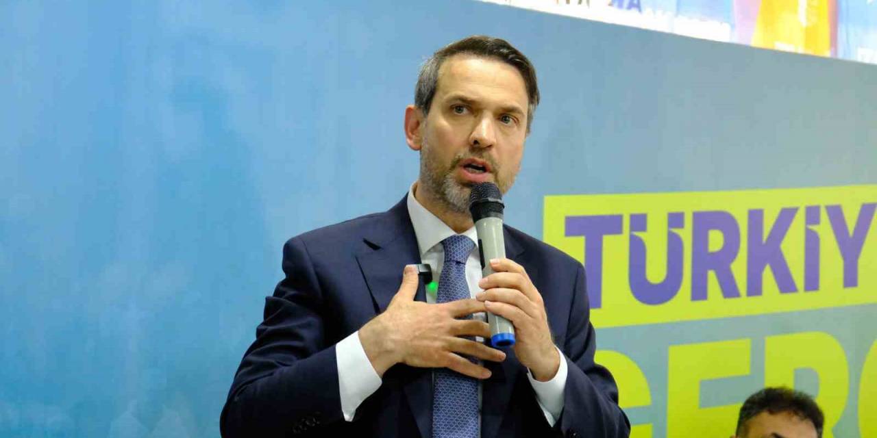 Bakan Bayraktar, Uşak’a Geliyor