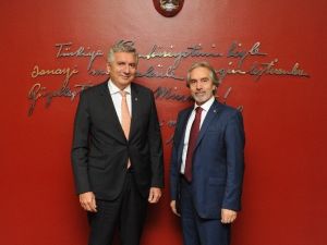 İso Başkanı Bahçıvan: “Dizilerde Üretim Kültürünü Geliştirecek Mesajlar Yer Almalı”