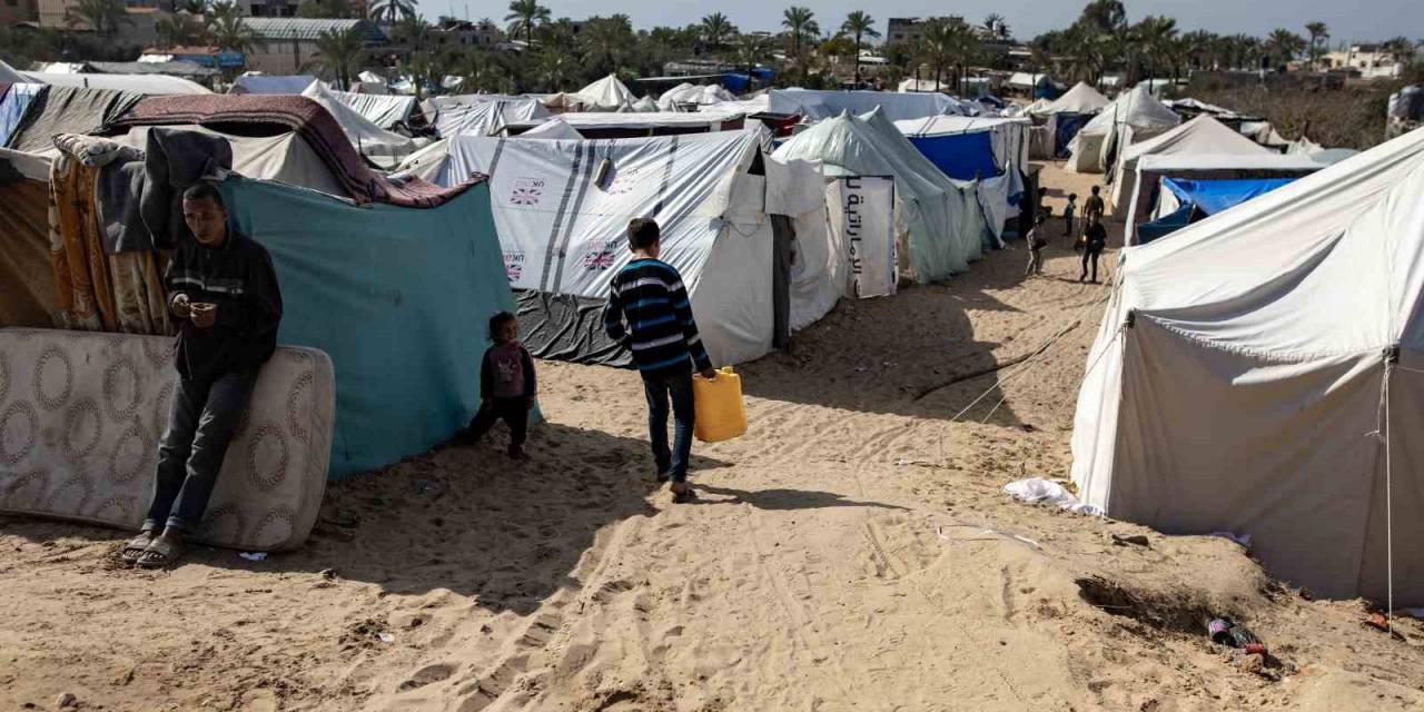 Fransa, Unrwa’ya Yeniden Fon Sağlayacak