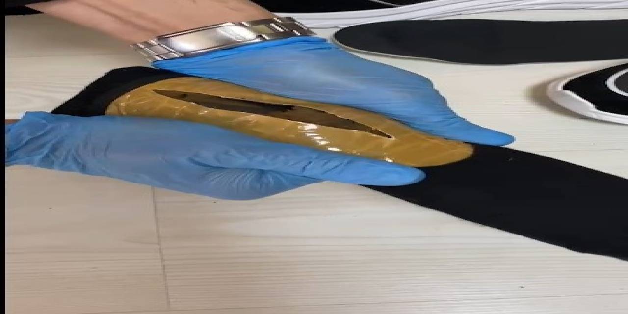 836 Gram Reçine Esrarı Ayakkabısına Sakladı