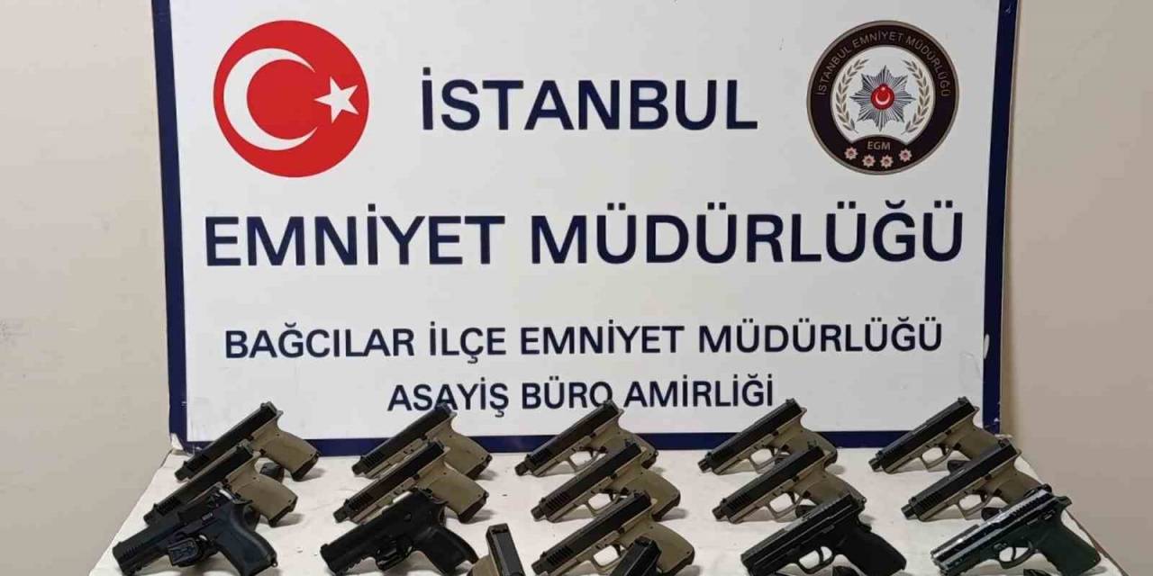 İstanbul’da Yasa Dışı Silah Ticareti Operasyonu: 17 Silah Ele Geçirildi