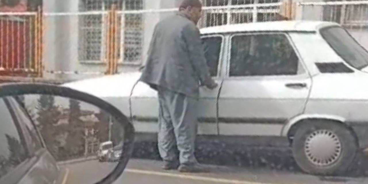 Otomobilini Park Edip Dilenmeye Gitti