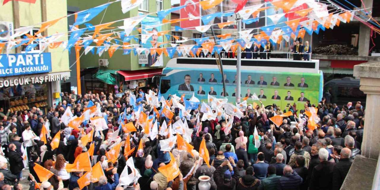 Bakan Abdulkadir Uraloğlu: “İstiyoruz Ki En Yüksek Oy İle Büyükşehir Ve 18 İlçemizi Alalım”