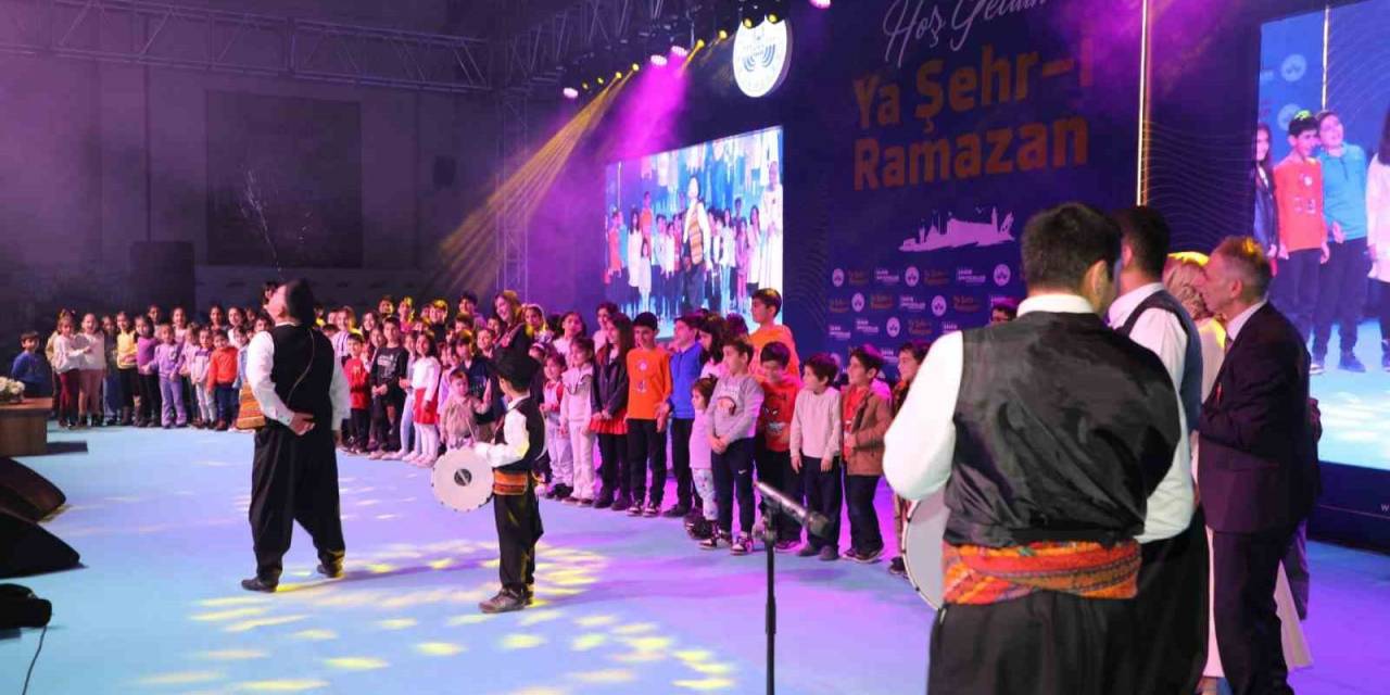 Masal Matik Evi Ekibi Çocuklarla Buluştu