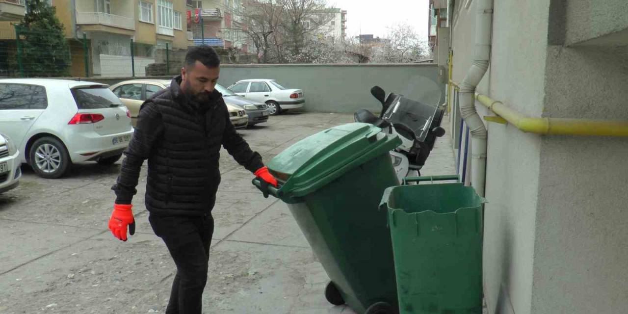 Bina Görevlisi Büyükşehir Belediye Başkanlığı İçin Yarışacak