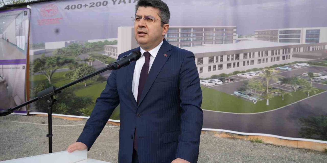 Sağlık Bakan Yardımcısı Kırbıyık, Iğdır Şehir Hastanesi İnşaat Alanında İncelemede Bulundu