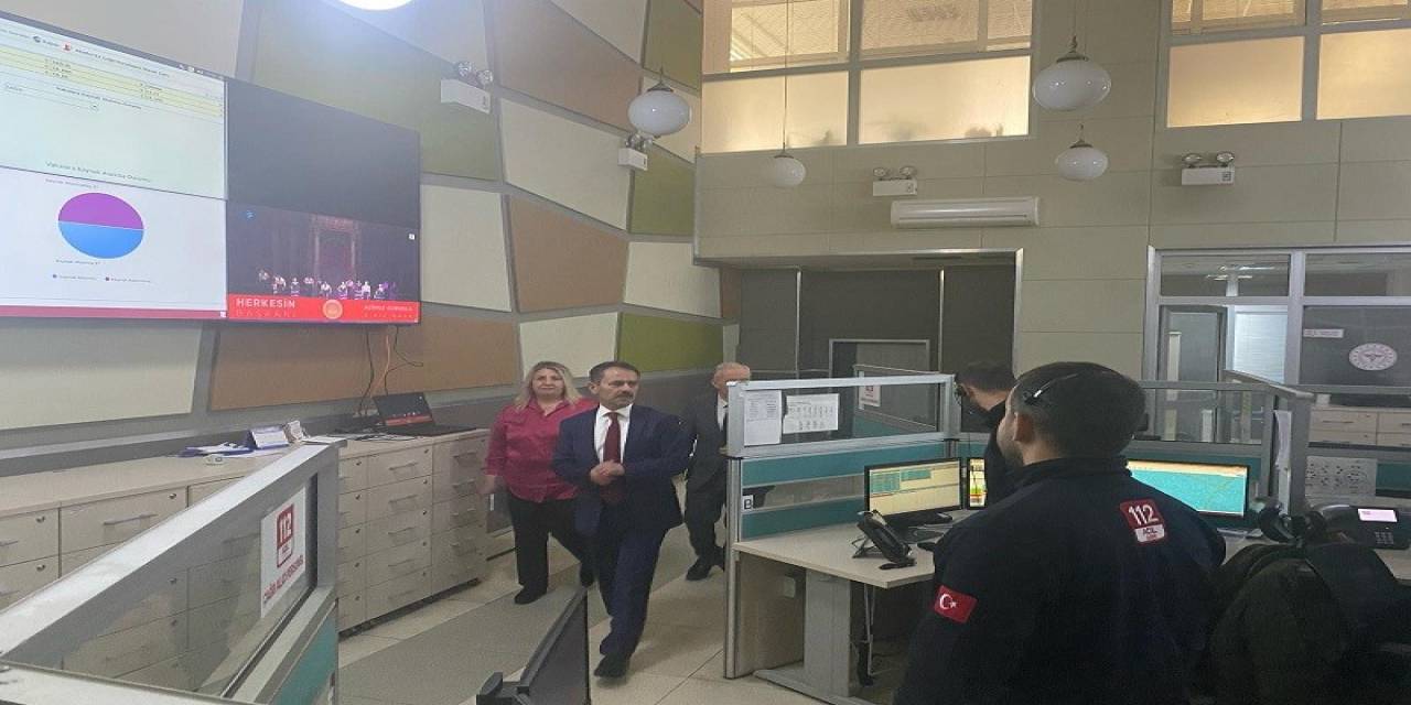 Vali İlhami Aktaş, 112 Acil Çağrı Merkezinde İncelemelerde Bulundu