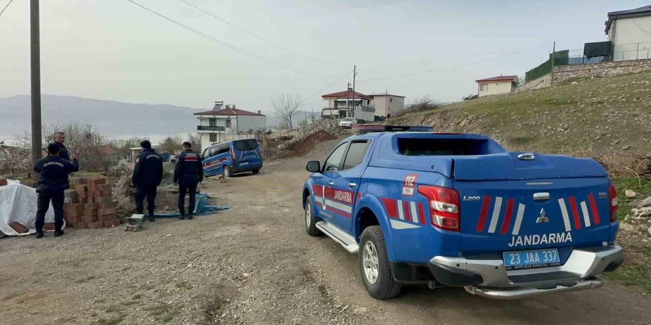 Alacak Verecek Meselesinde Ağabey, Kardeşini Vurdu