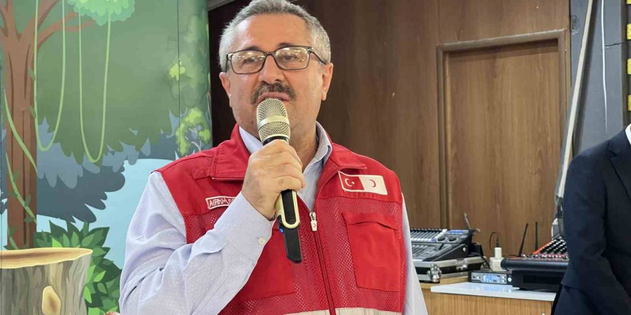 Türk Kızılayı Osmaniye’de 500 Kişilik İftar Yemeği Verdi