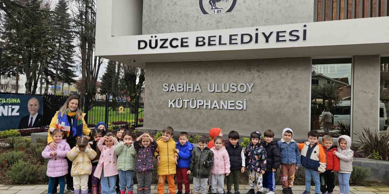 Anaokulu Öğrencileri Kütüphane İle Tanıştı