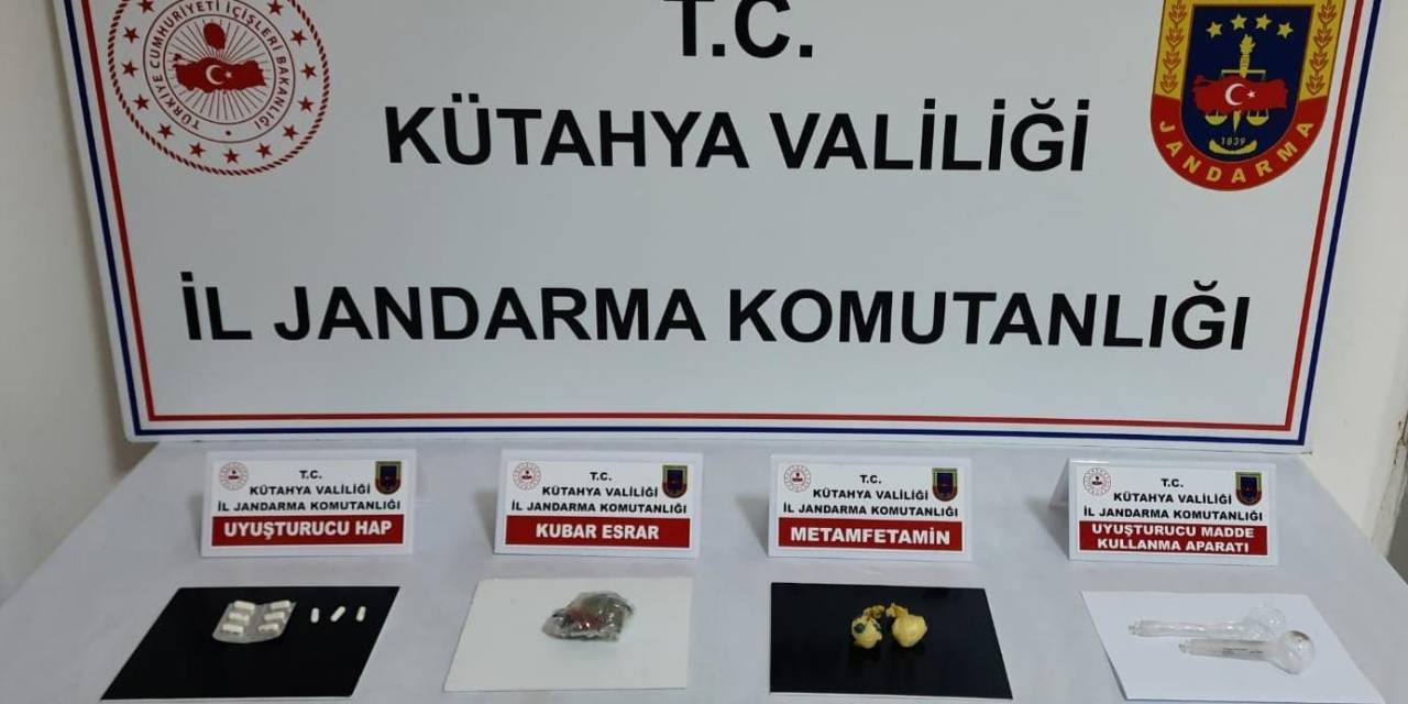 Kütahya’da Jandarmadan Sahur Vakti Uyuşturucu Operasyonu: 2 Gözaltı