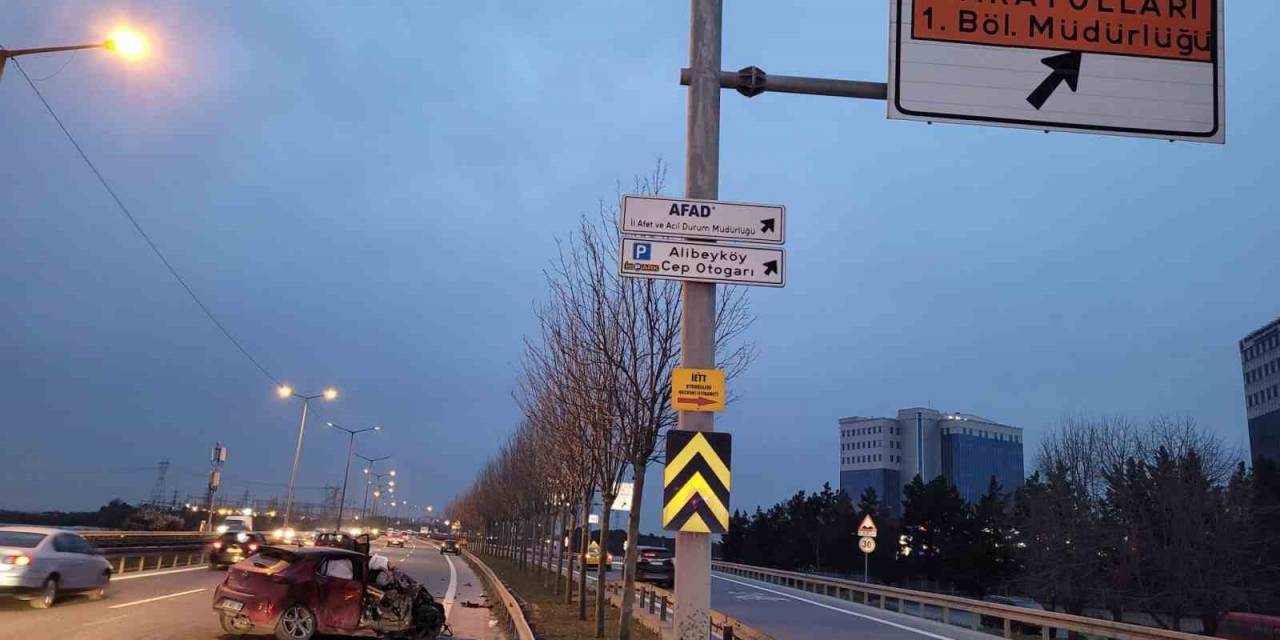 Pratisyen Diş Hekimi Genç Kadın, Otomobiliyle Bariyerlere Çarparak Hayatını Kaybetti