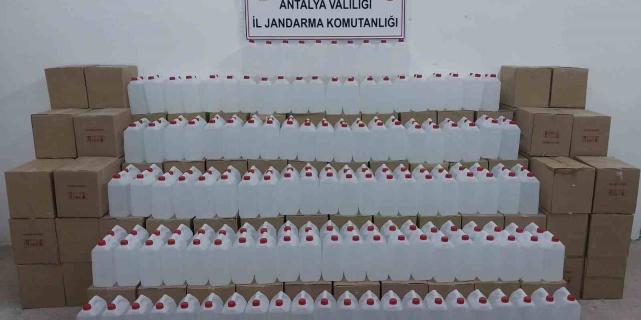 Antalya’da 7 Ton Kaçak/sahte Etil Alkol Ele Geçirildi