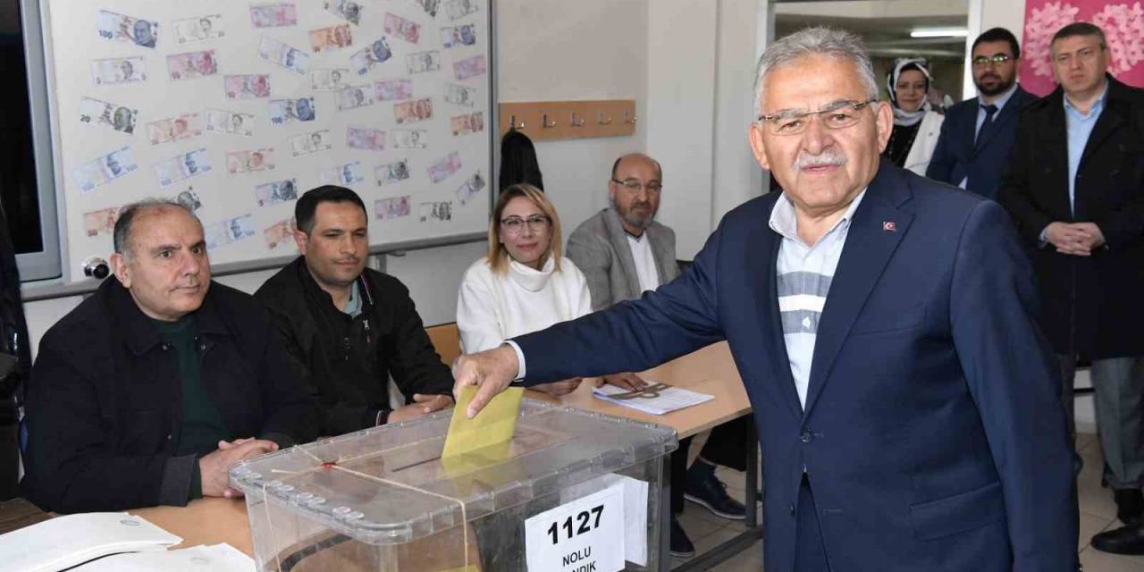 Başkan Büyükkılıç: “Vatandaşlık Görevimizi Yerine Getirip, Sandığa Gidelim”