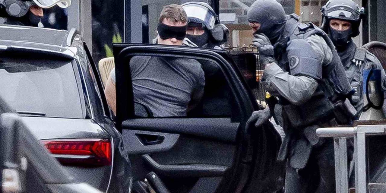 Hollanda’da Kafede Tutulan Tüm Rehineler Serbest Bırakıldı