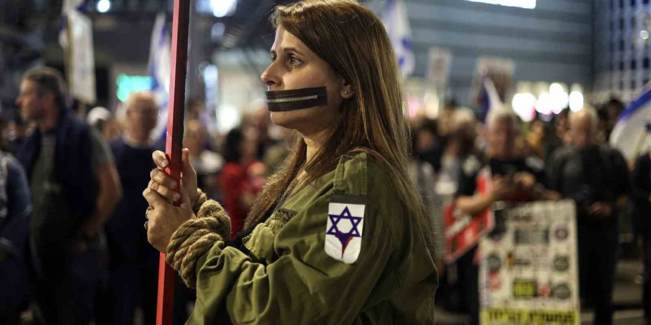 İsrail’de Netanyahu’ya Tepkiler Büyüyor